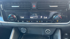 Nissan Qashqai 1.3 DiG-T MH N-Connecta 5dr Petrol Hatchback